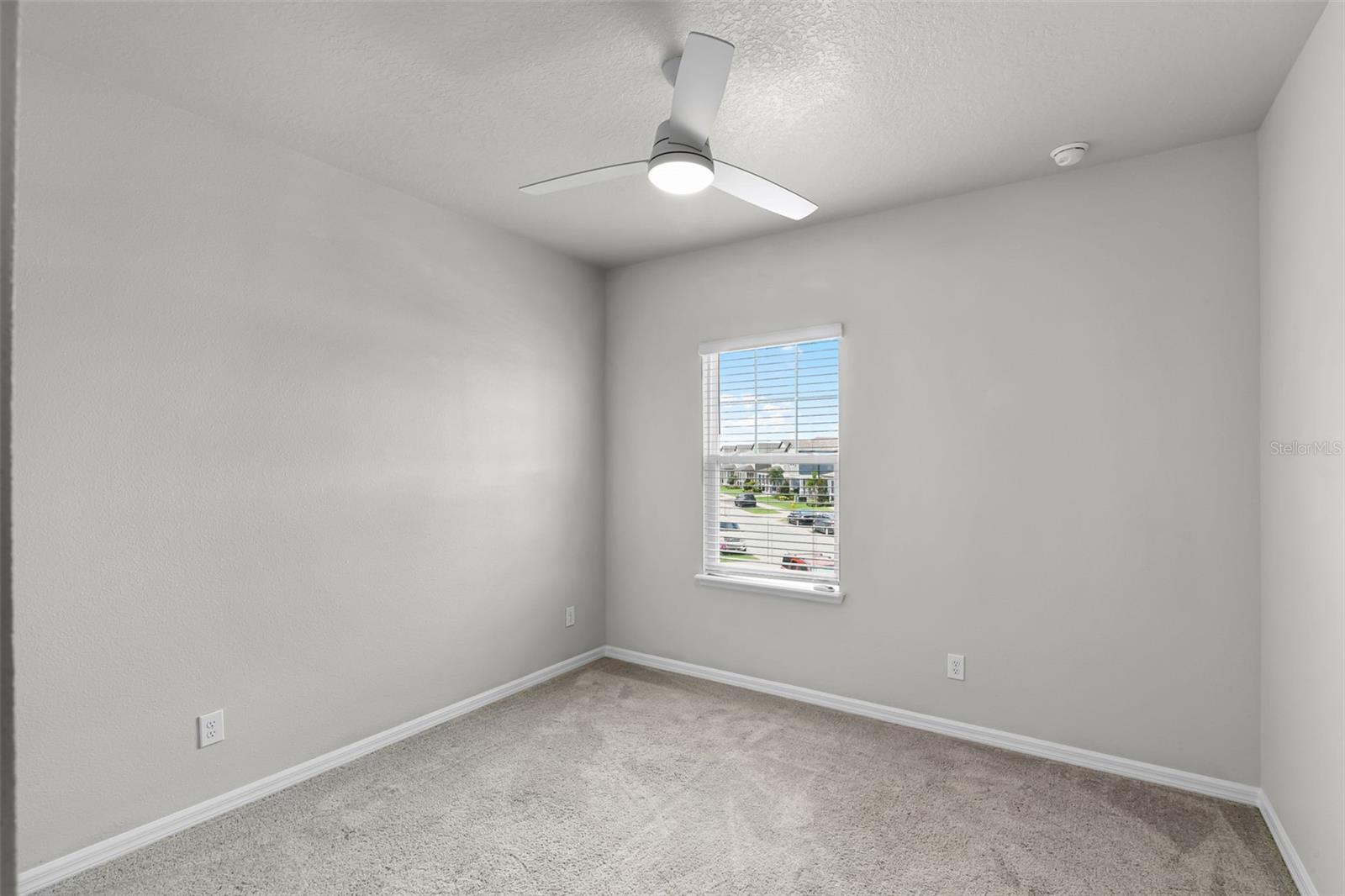 Image 24 of 33 For 505 Venetian Palms Boulevard