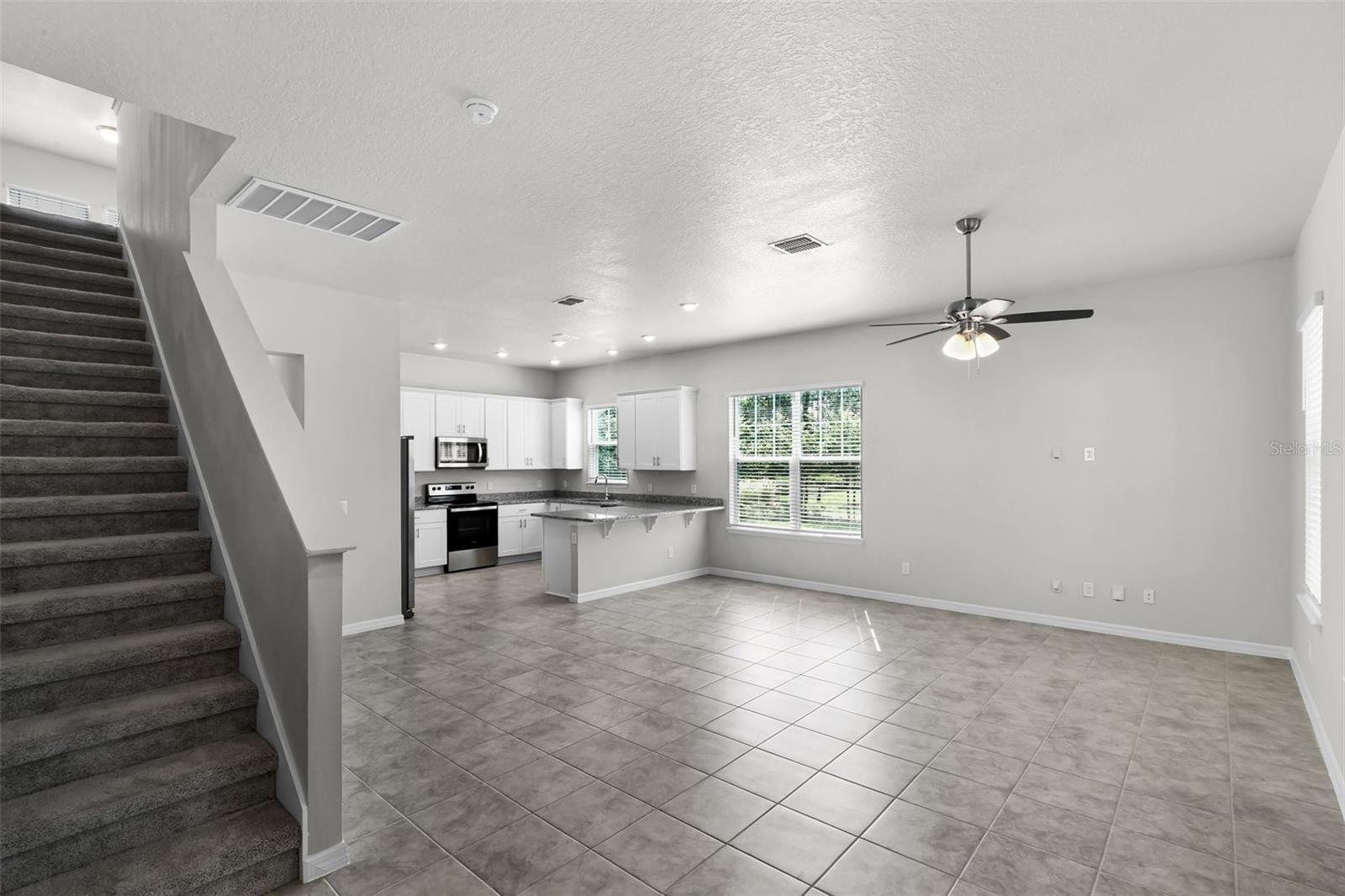 Image 4 of 33 For 505 Venetian Palms Boulevard