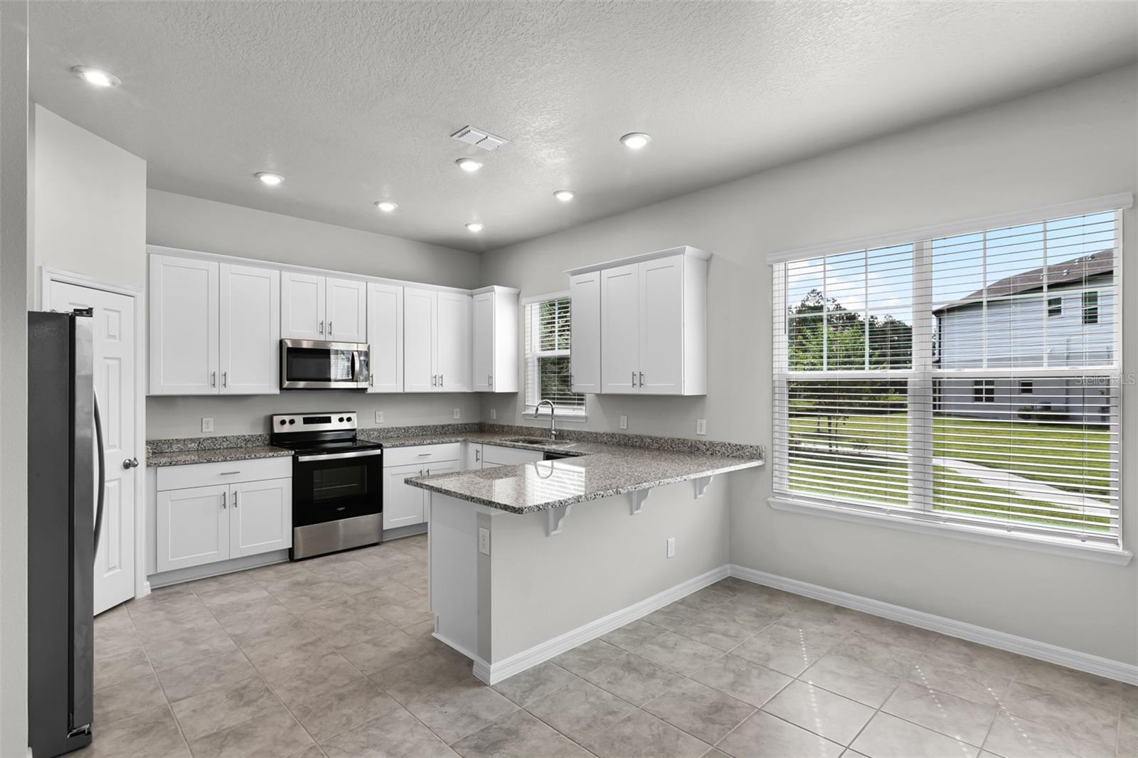 Image 7 of 33 For 505 Venetian Palms Boulevard
