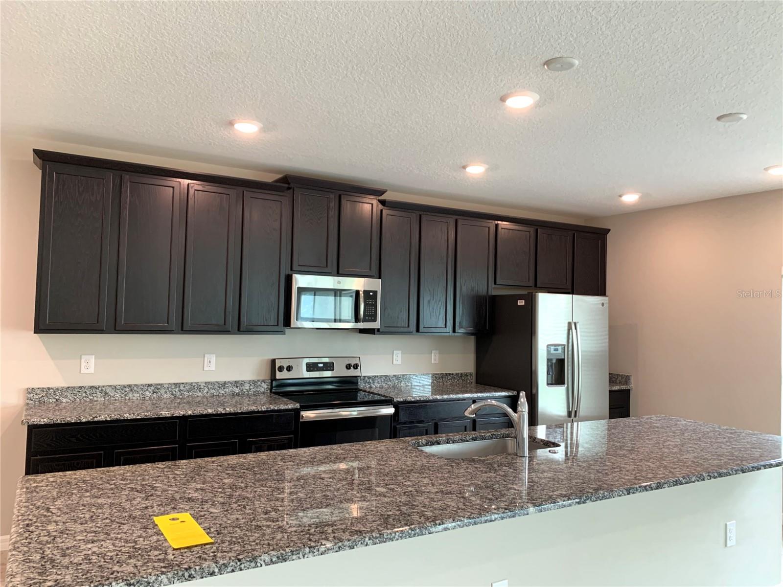 Image 11 of 27 For 3829 Fescue Street