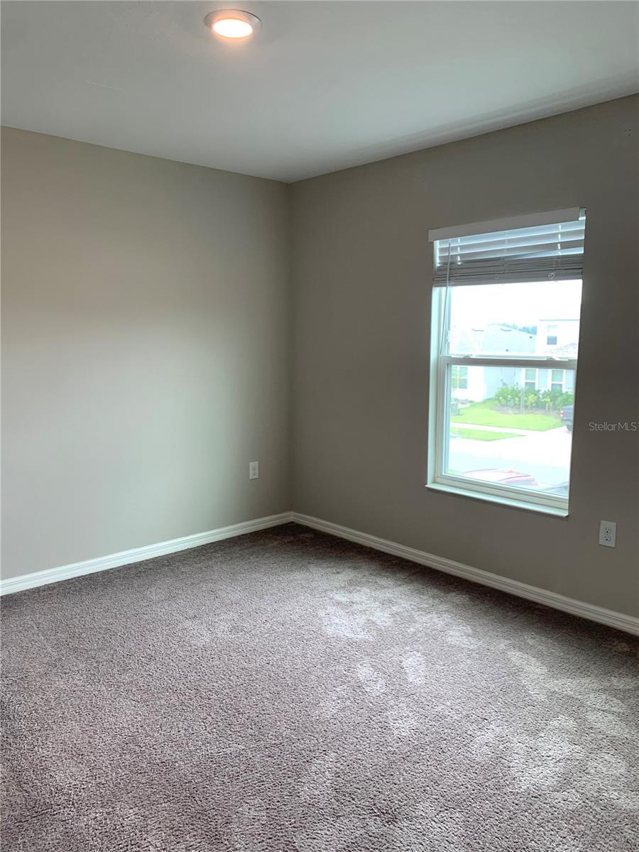 Image 21 of 27 For 3829 Fescue Street