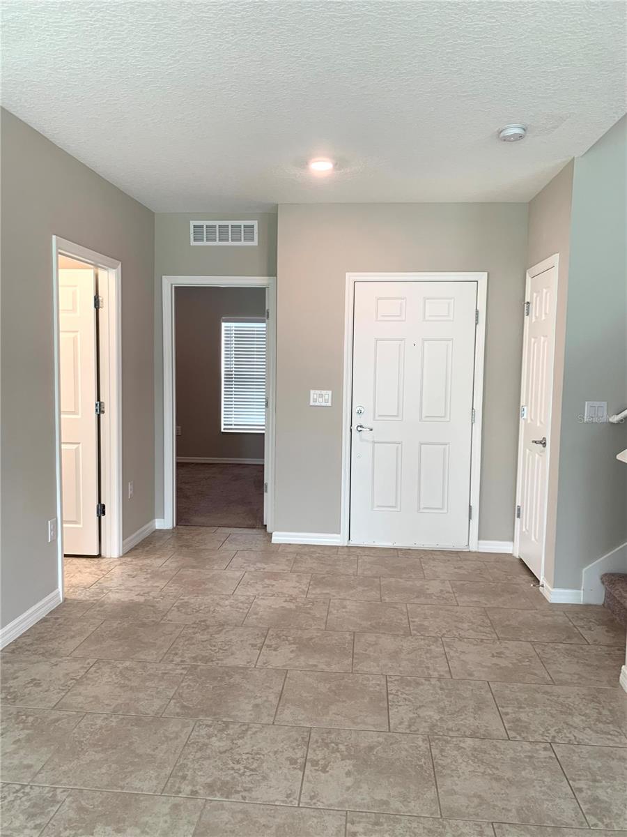 Image 6 of 27 For 3829 Fescue Street