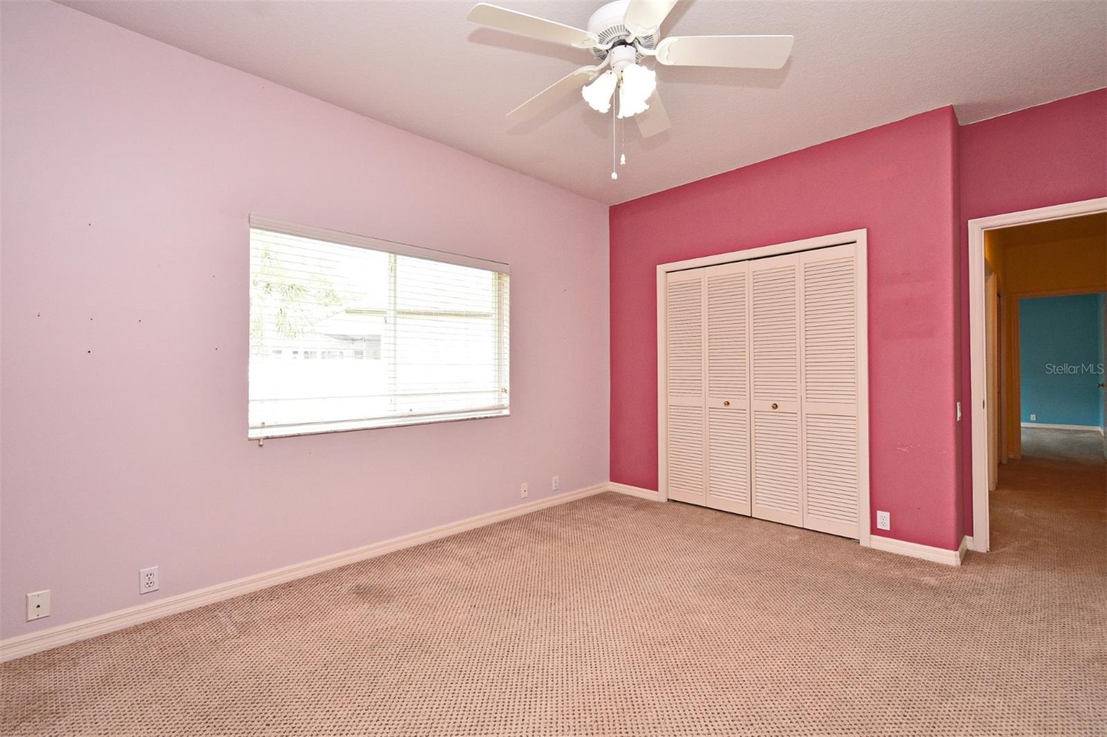 Image 38 of 64 For 643 Cricklewood Terrace