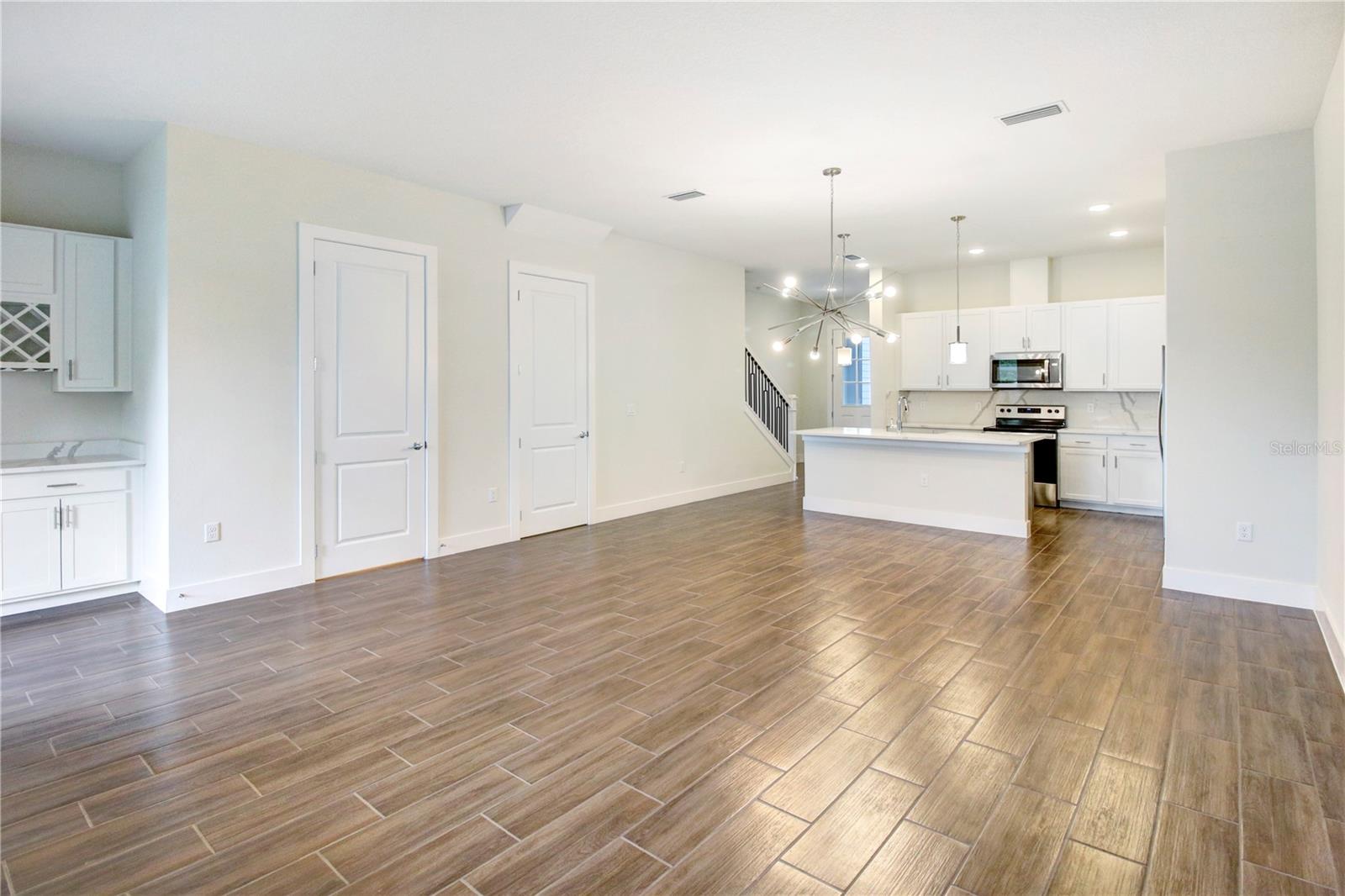 Image 3 of 11 For 1453 Brookdale Court