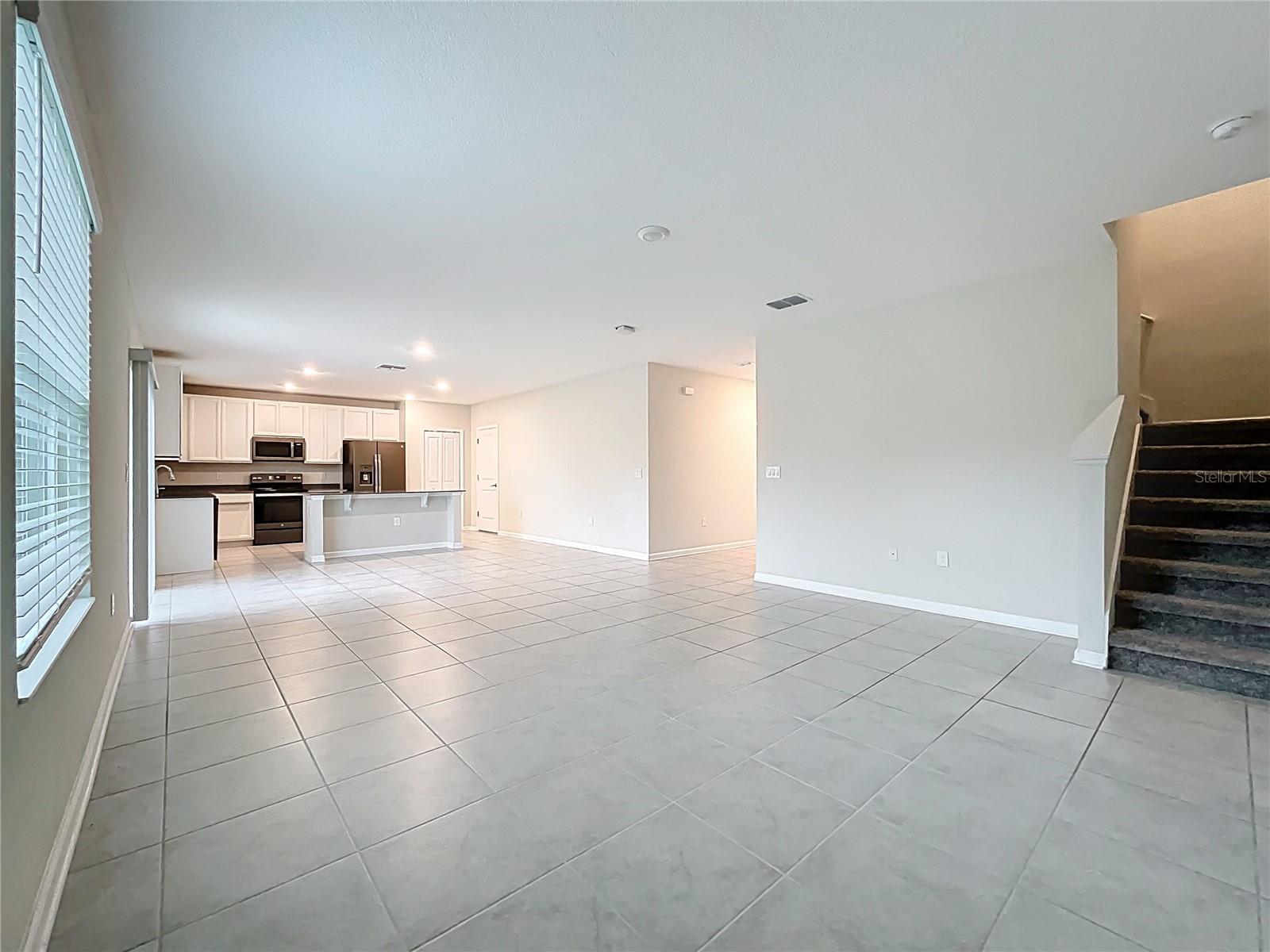 Image 12 of 52 For 16436 Fernridge Street