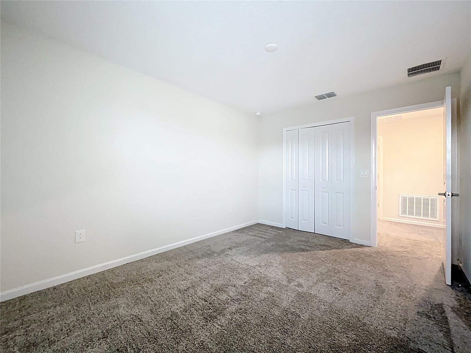 Image 14 of 52 For 16436 Fernridge Street