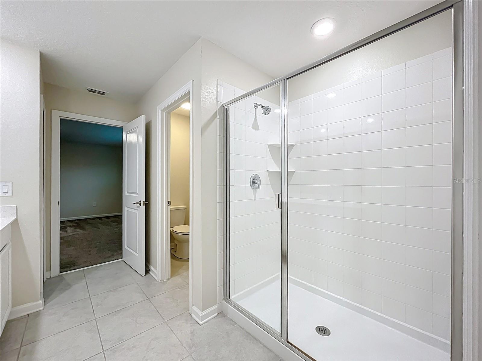 Image 19 of 52 For 16436 Fernridge Street
