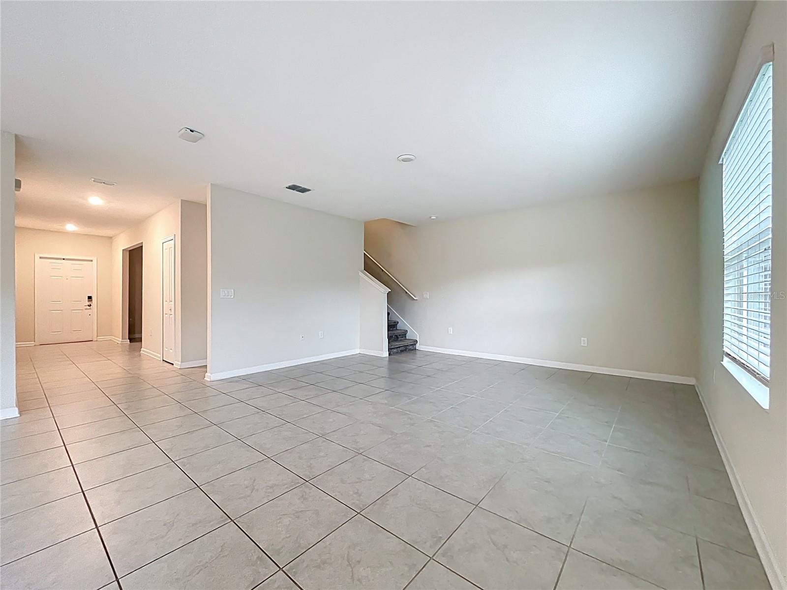 Image 20 of 52 For 16436 Fernridge Street