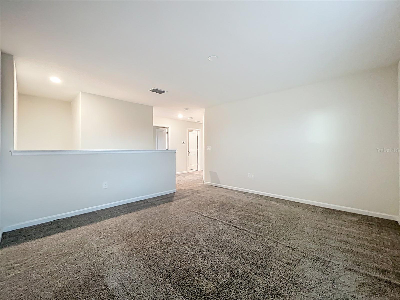 Image 23 of 52 For 16436 Fernridge Street