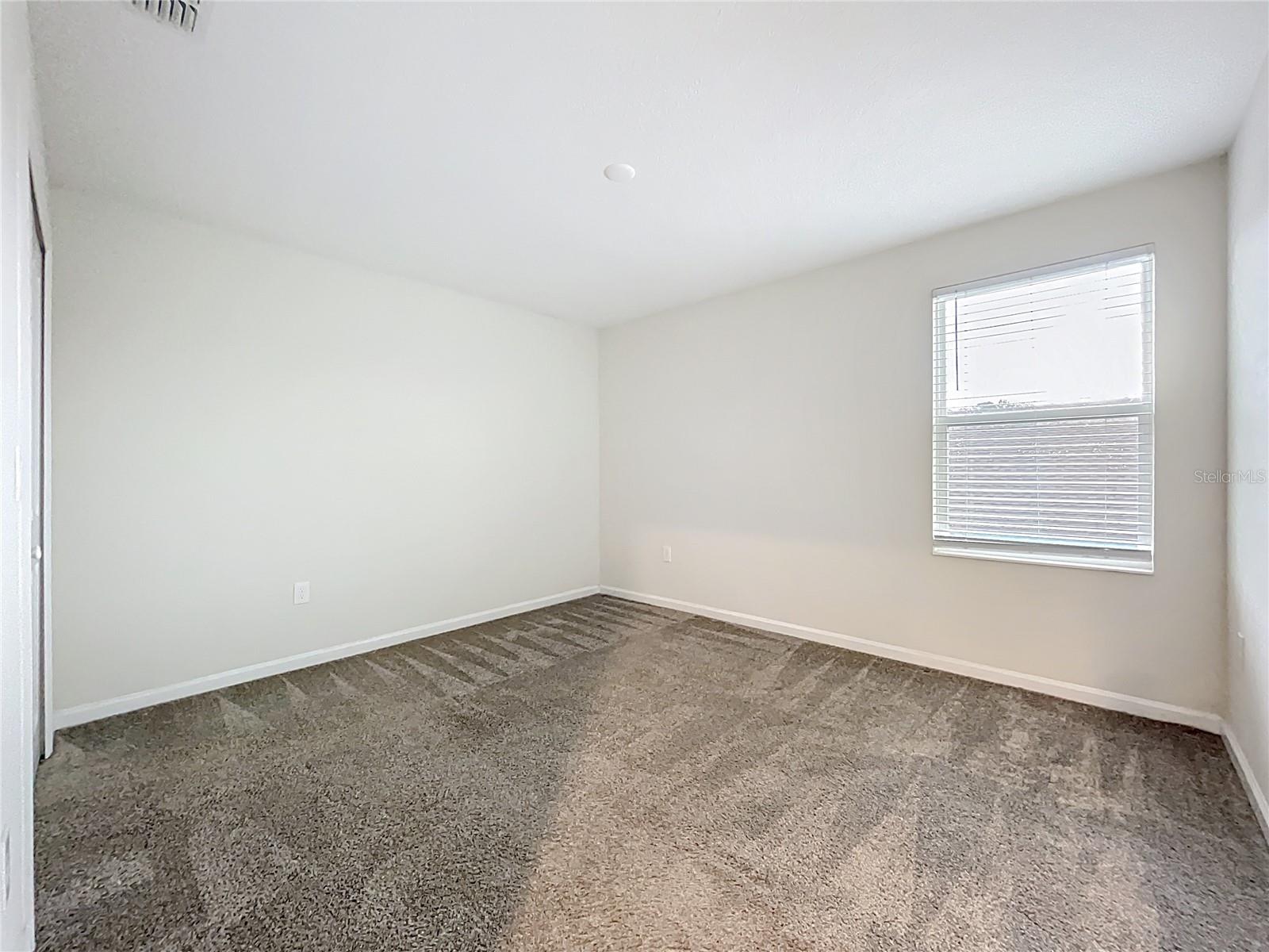 Image 34 of 52 For 16436 Fernridge Street