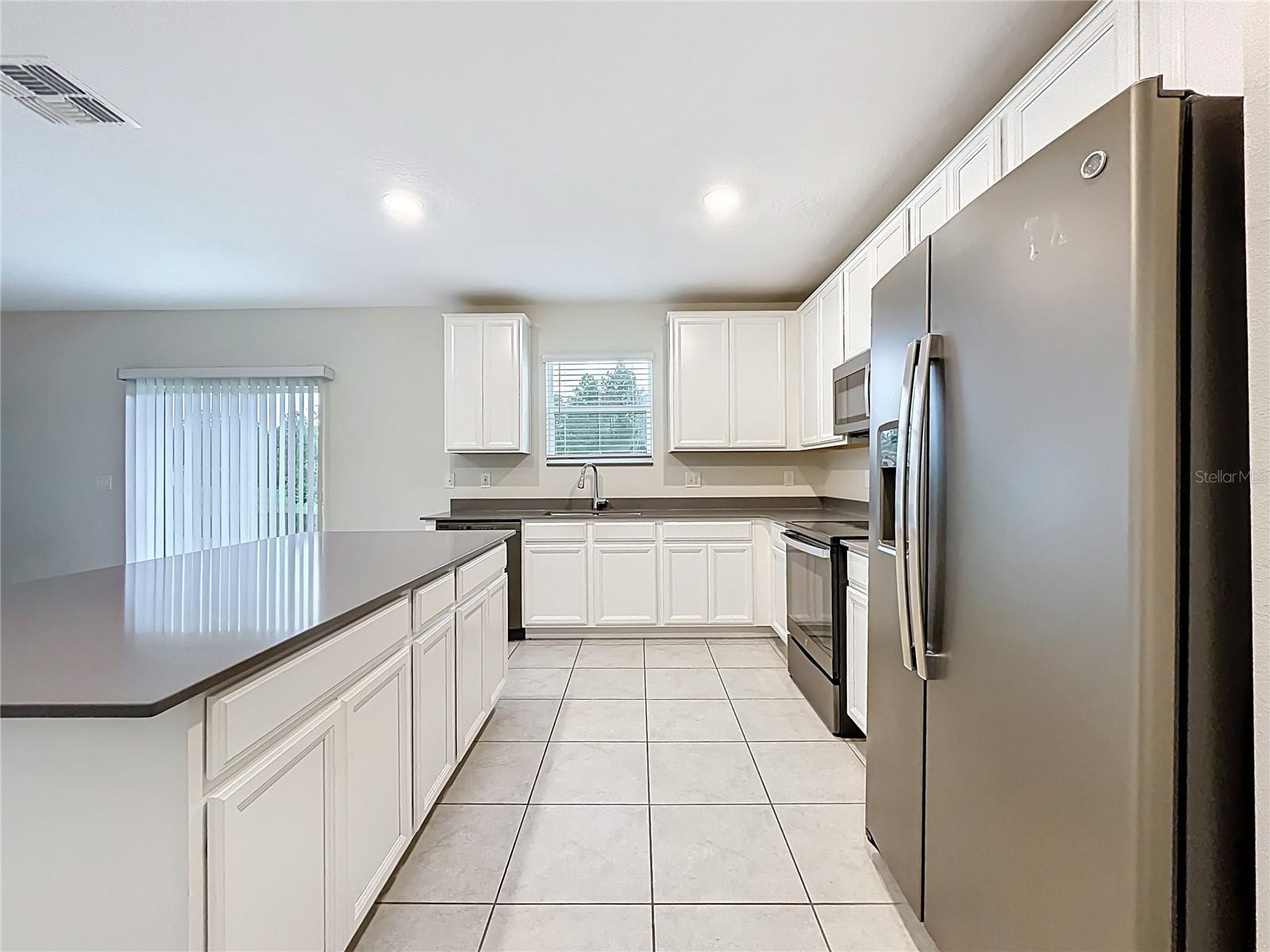 Image 7 of 52 For 16436 Fernridge Street