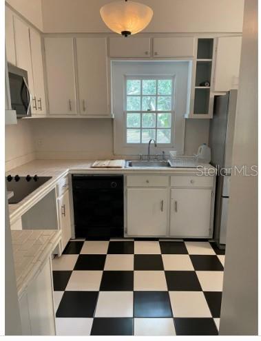 Image 13 of 26 For 528 Bluford Avenue