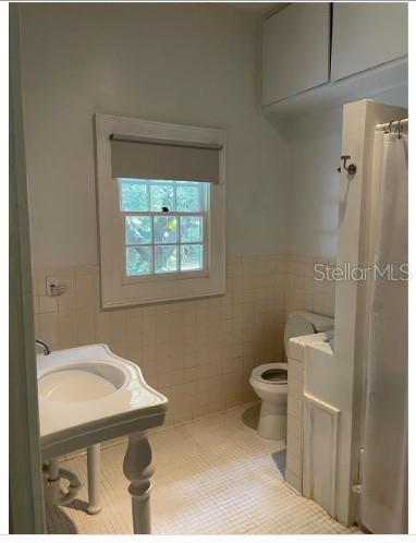 Image 18 of 26 For 528 Bluford Avenue