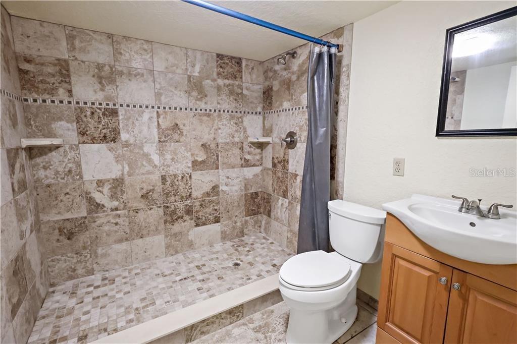Image 5 of 30 For 12350 83rd Street