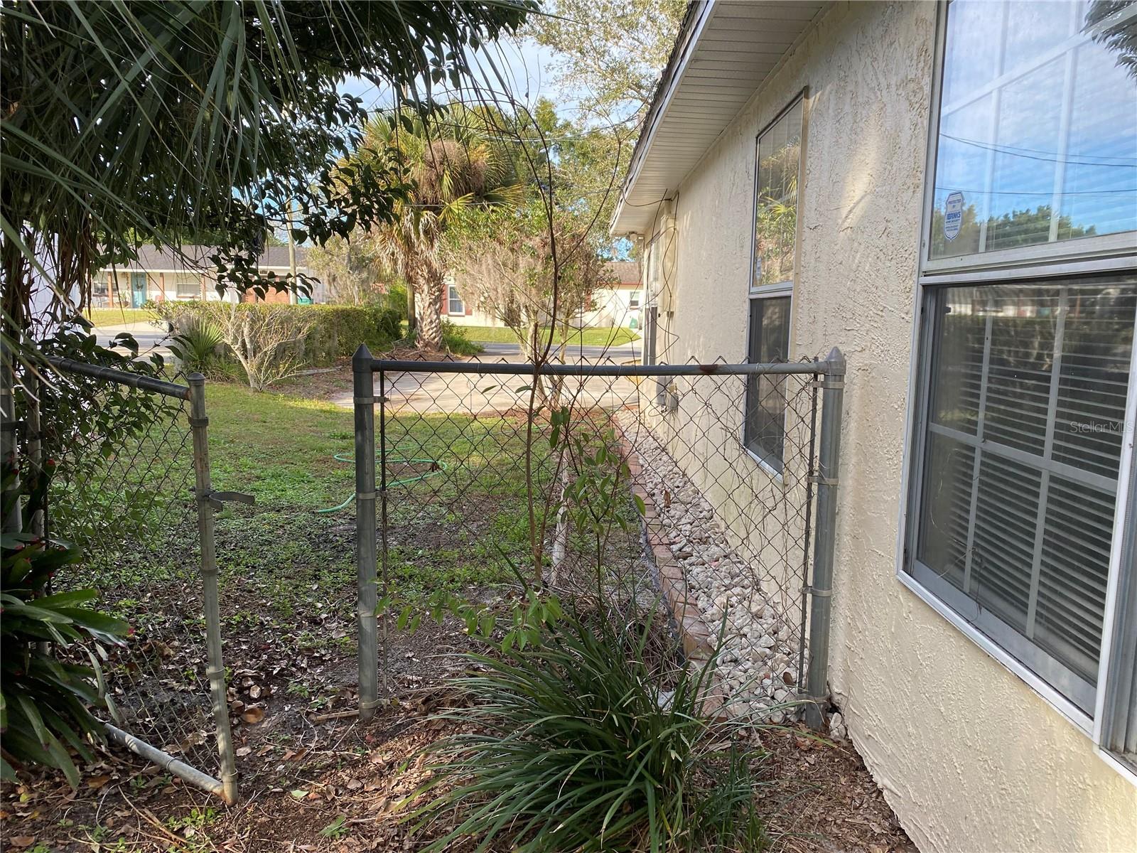 Image 15 of 17 For 744 Seminole Avenue