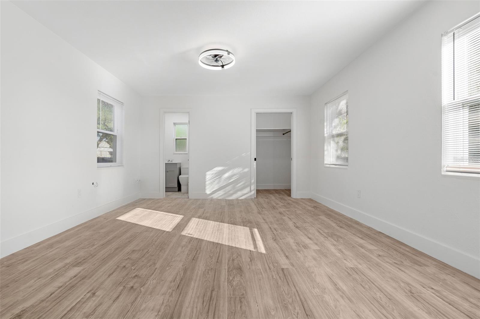 Image 23 of 37 For 311 Osceola Avenue