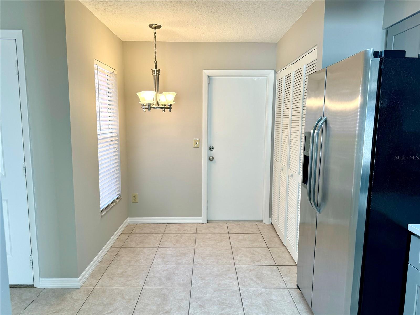 Image 15 of 58 For 4943 Walden Circle 61