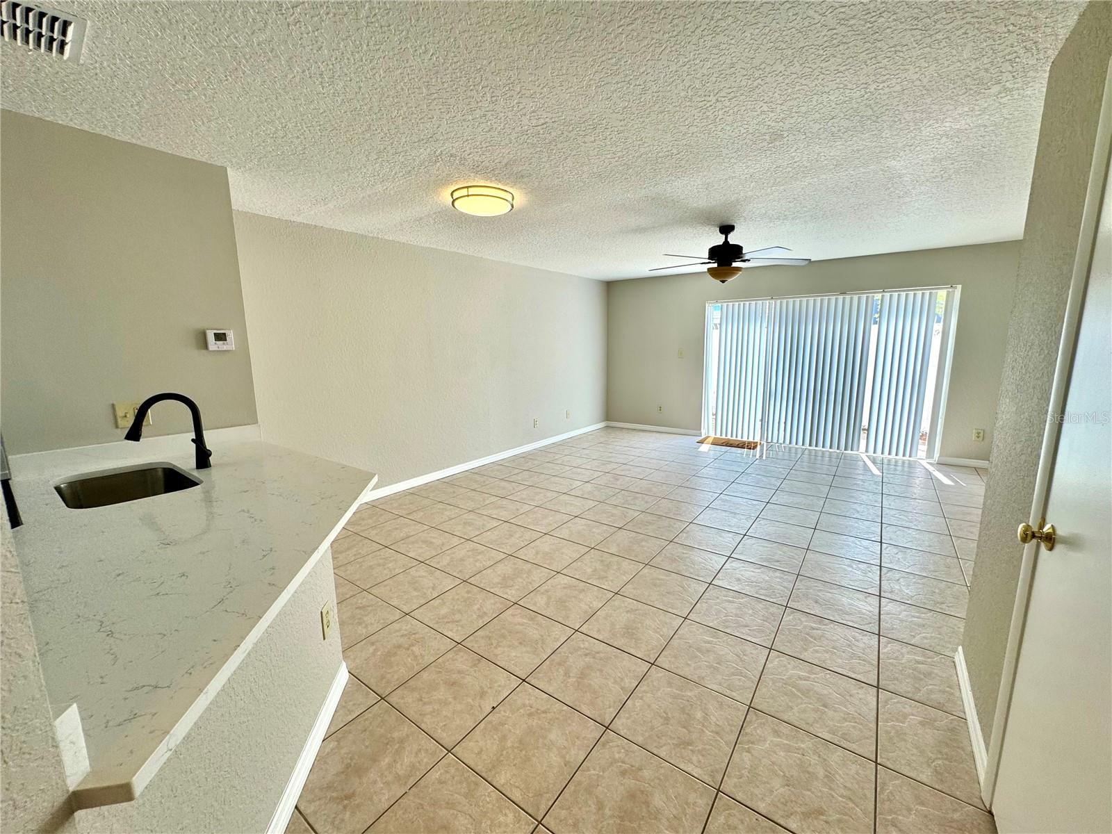 Image 20 of 58 For 4943 Walden Circle 61