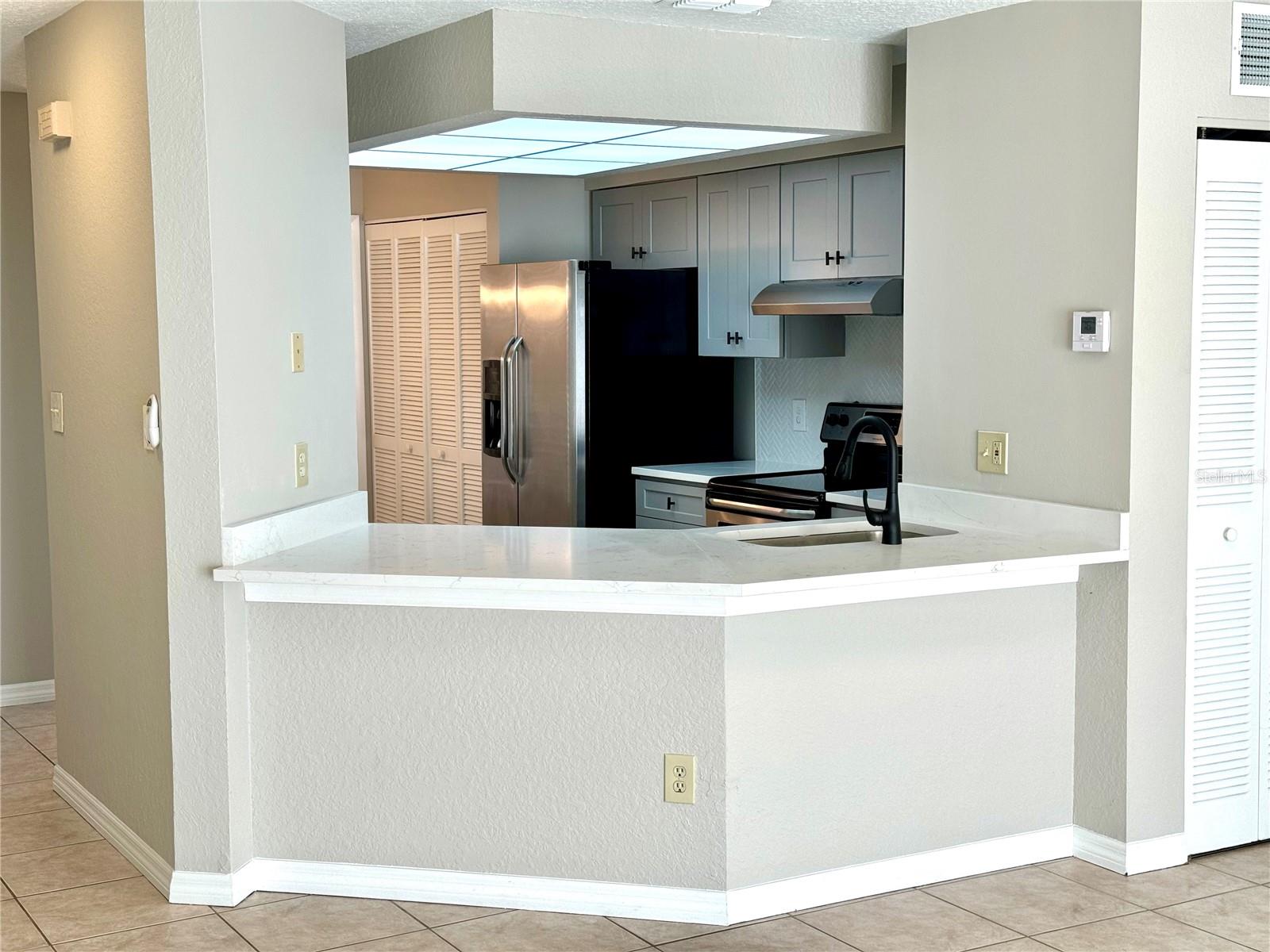 Image 24 of 58 For 4943 Walden Circle 61