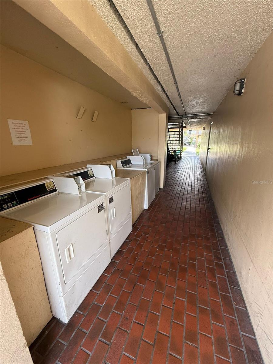 Image 6 of 10 For 7900 Orange Blossom Trail 1062