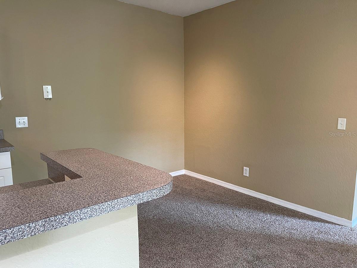 Image 6 of 24 For 843 Grand Regency Pointe  204