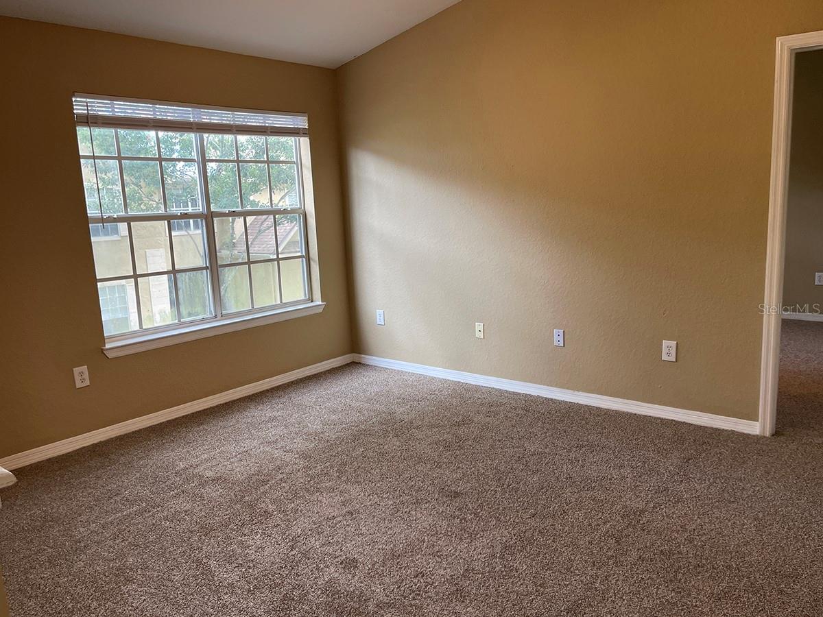 Image 9 of 24 For 843 Grand Regency Pointe  204