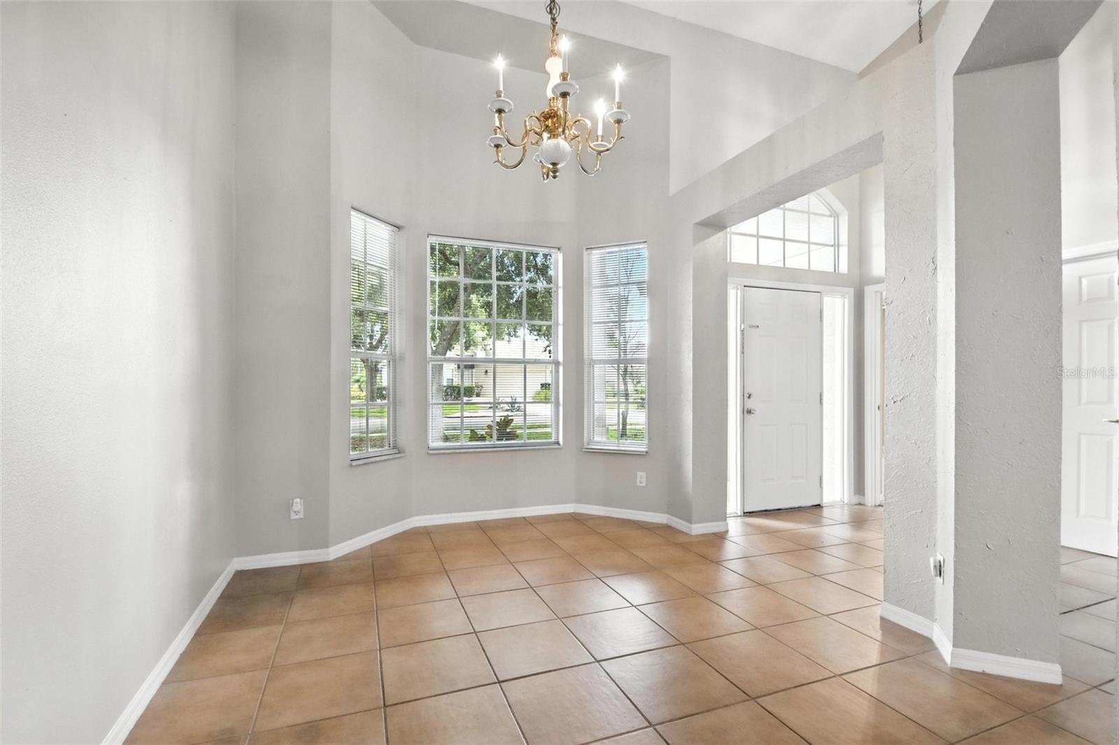 Image 6 of 68 For 3110 Heartleaf Place