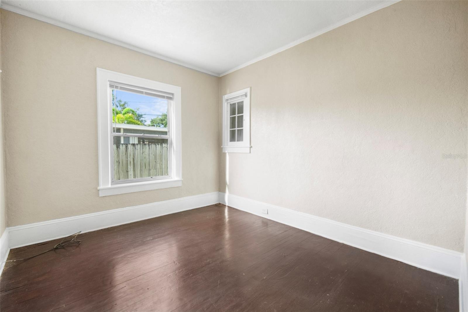Image 10 of 18 For 1215 6th Street
