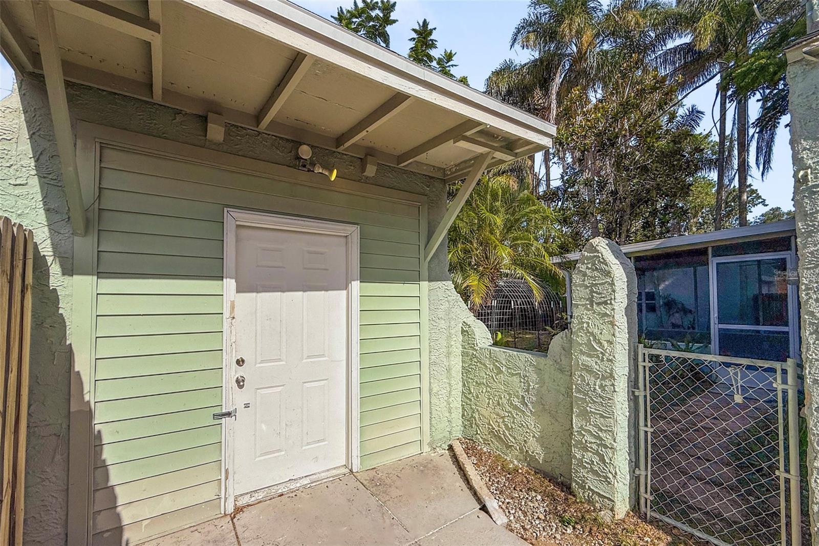 Image 16 of 18 For 1215 6th Street