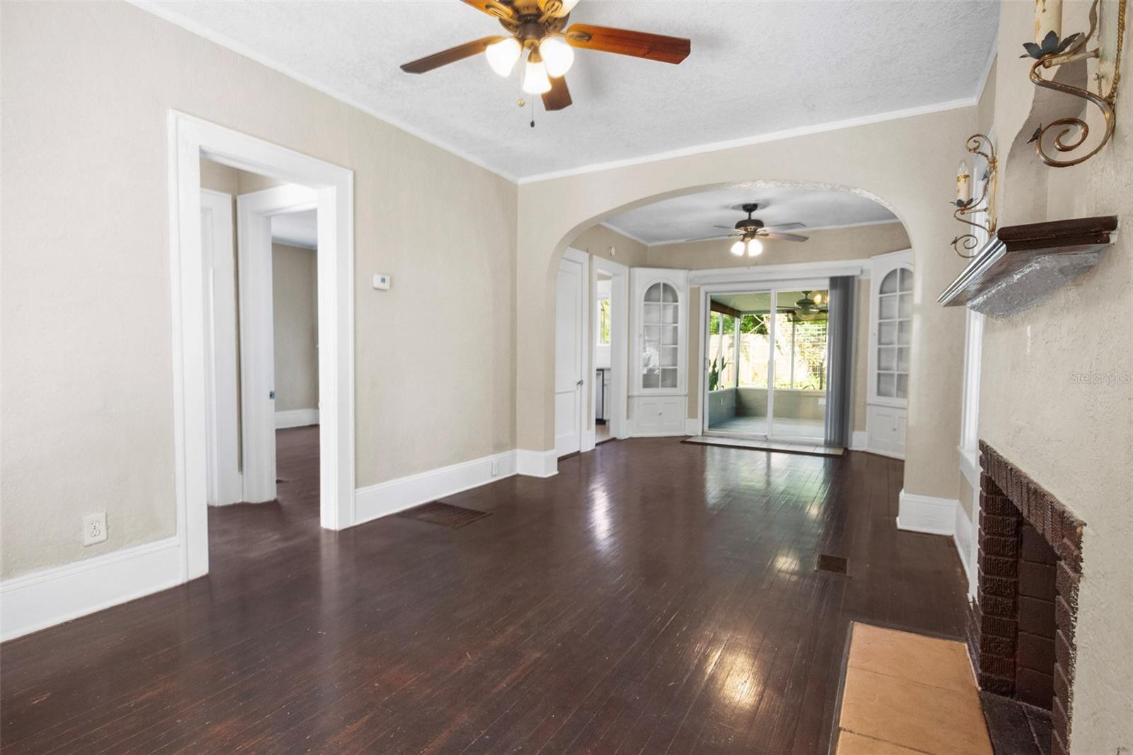 Image 4 of 18 For 1215 6th Street