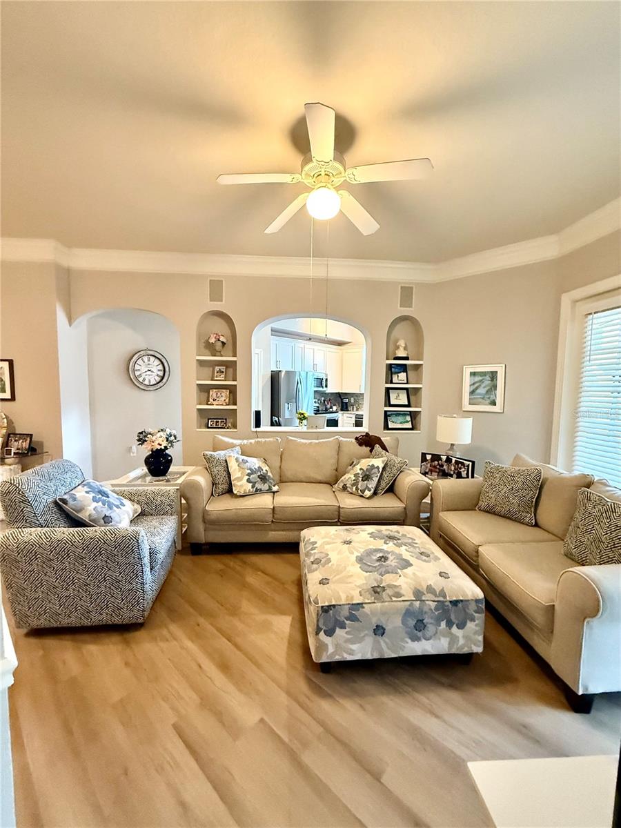 Image 2 of 19 For 515 Mirasol Circle 101