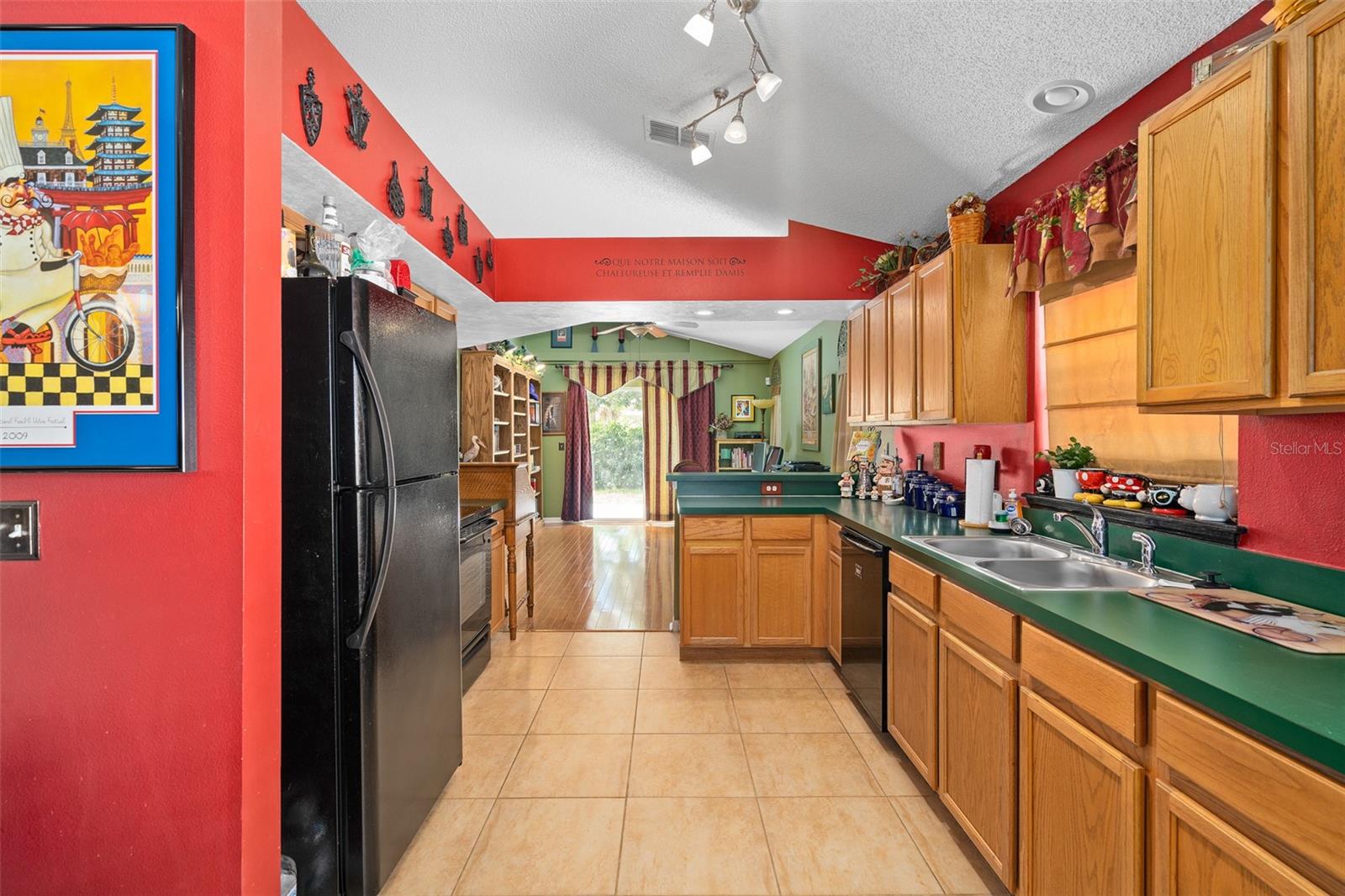 Image 11 of 29 For 1048 Woodsong Way