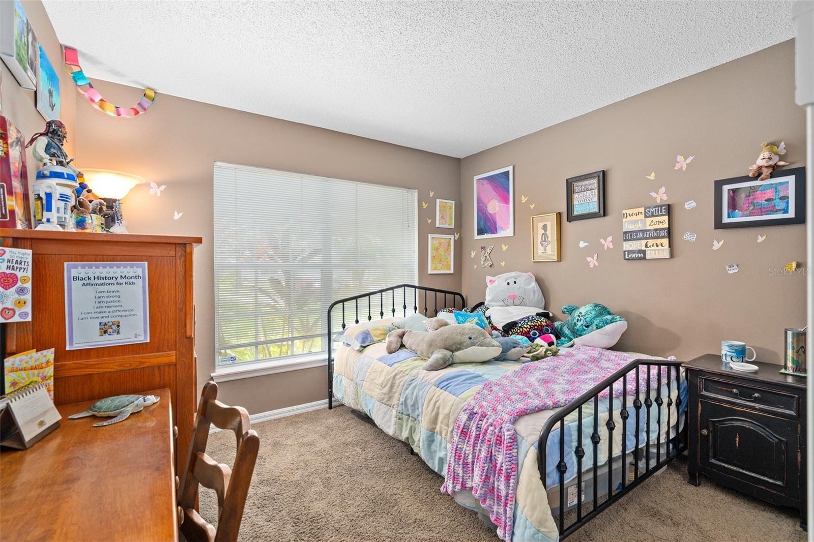 Image 18 of 29 For 1048 Woodsong Way