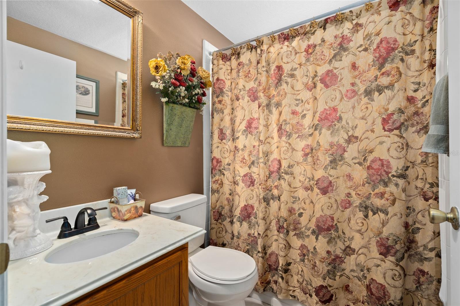 Image 20 of 29 For 1048 Woodsong Way