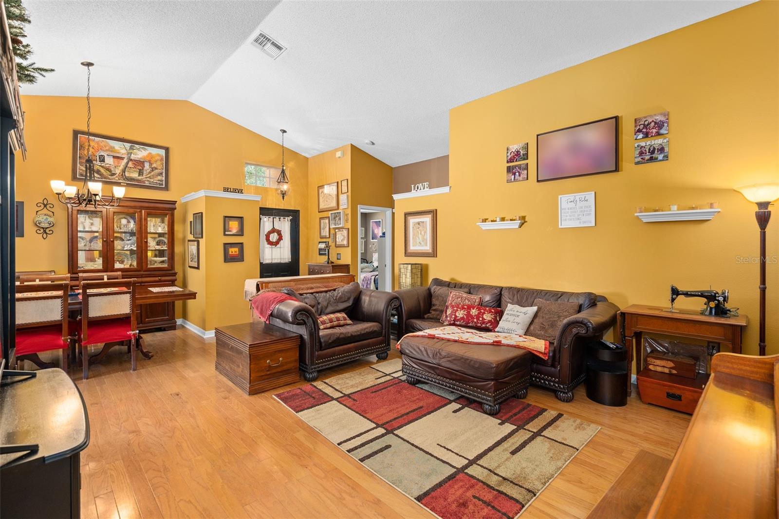 Image 6 of 29 For 1048 Woodsong Way