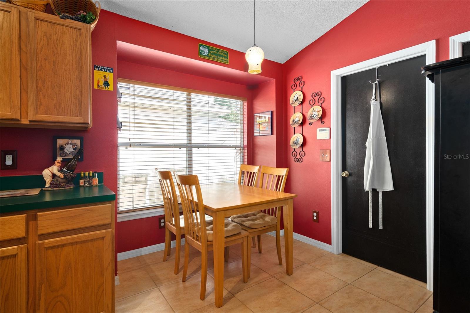 Image 9 of 29 For 1048 Woodsong Way