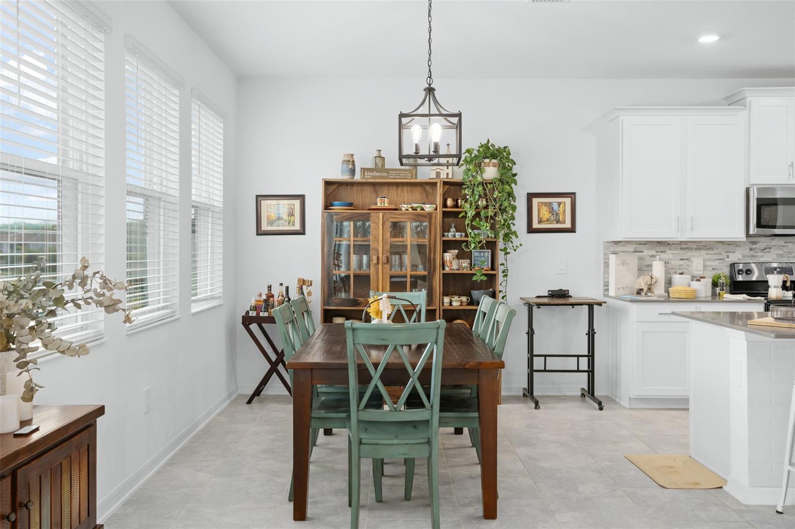 Image 21 of 43 For 6115 Claystone Way