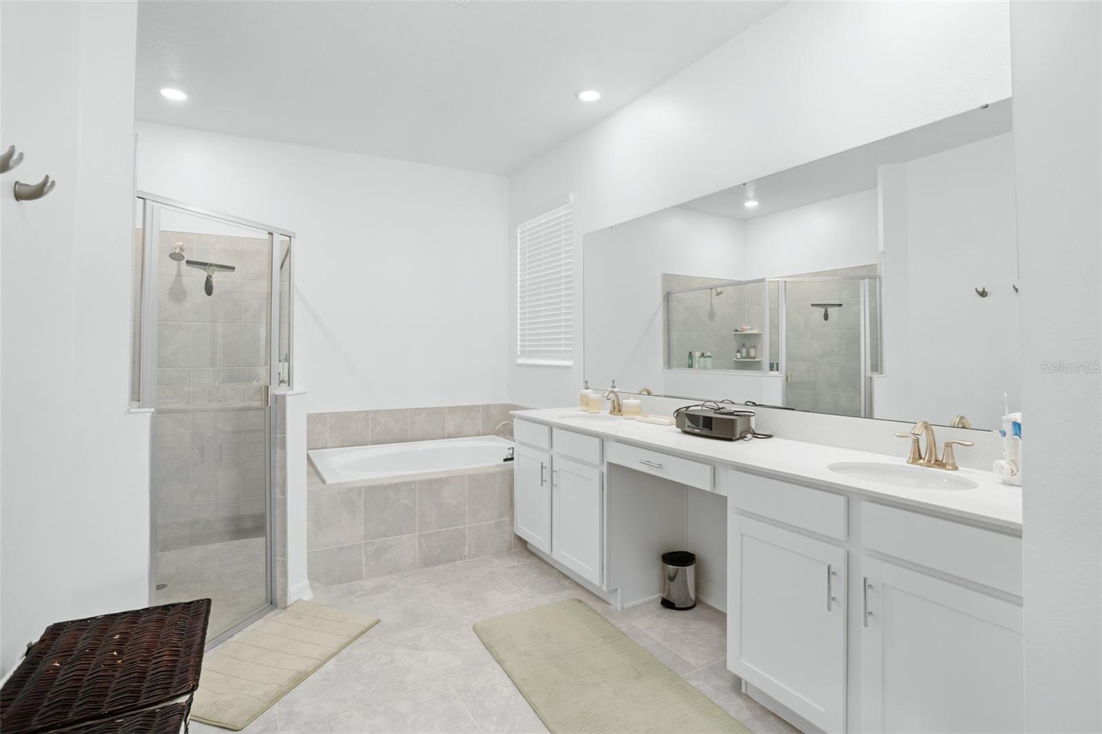 Image 31 of 43 For 6115 Claystone Way