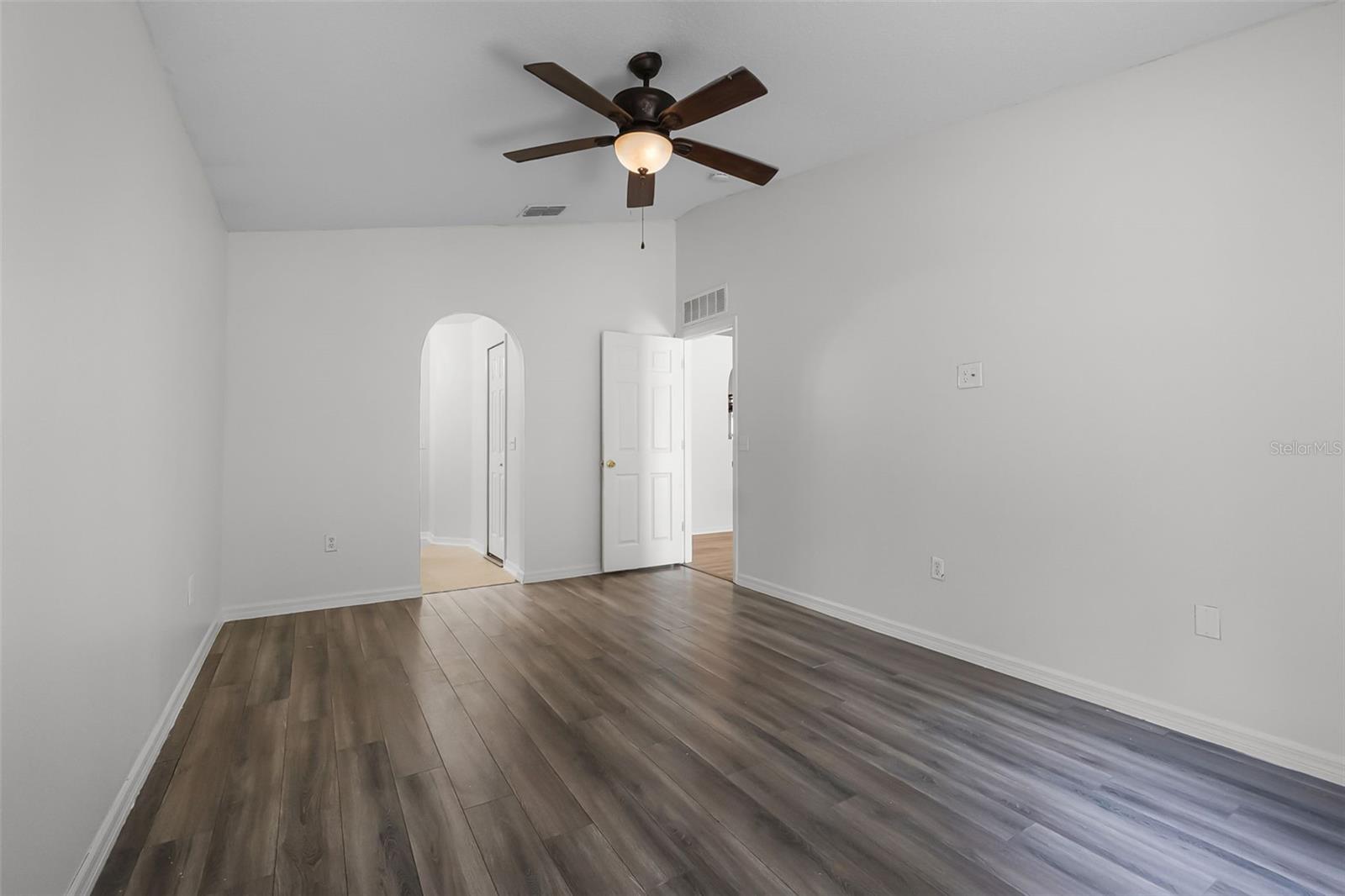 Image 15 of 20 For 5671 Sycamore Canyon Drive
