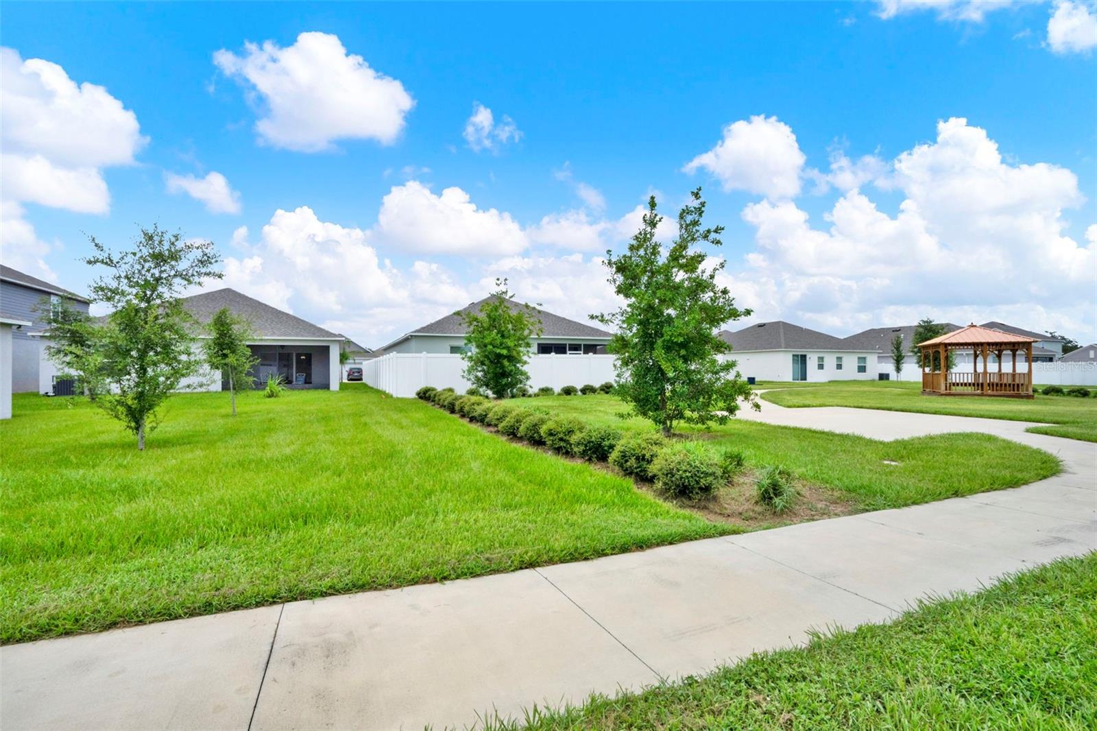 Image 28 of 38 For 554 Pawnee Court