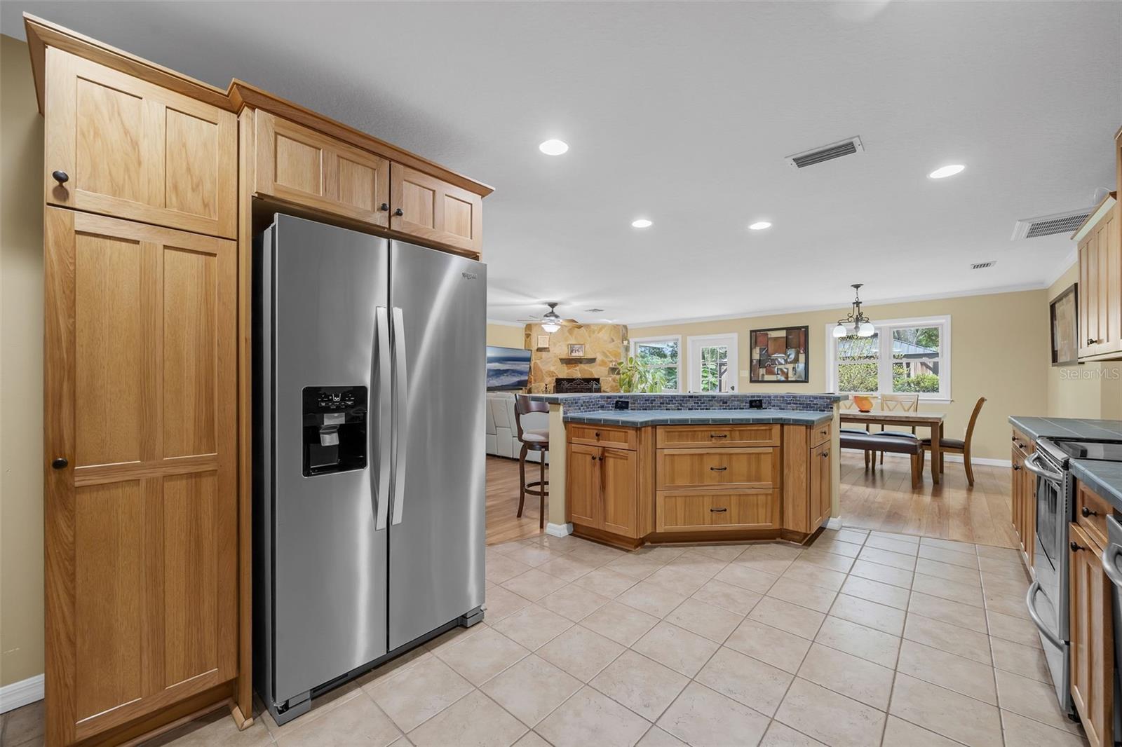 Image 14 of 45 For 7838 Sloewood Drive