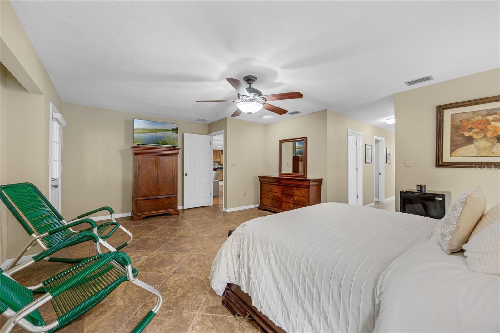 Image 19 of 45 For 7838 Sloewood Drive