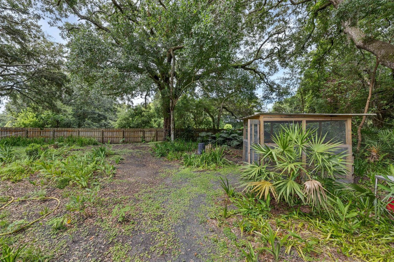 Image 27 of 45 For 7838 Sloewood Drive