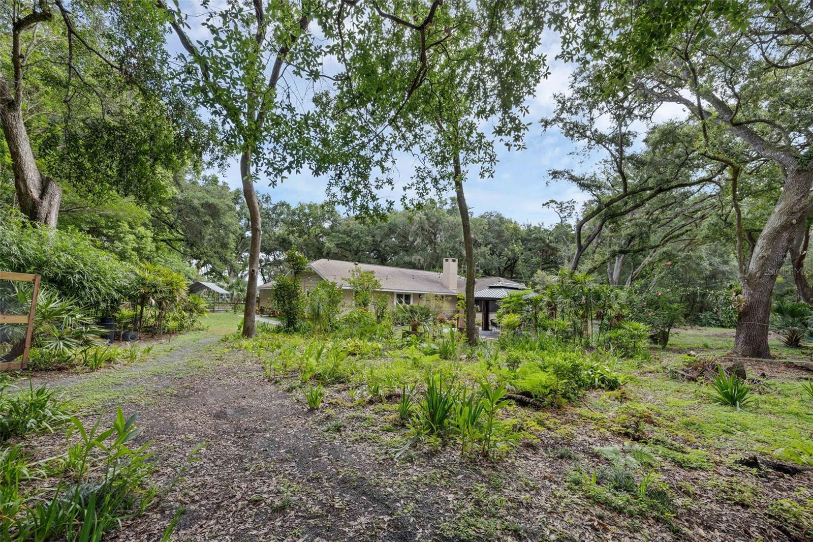 Image 28 of 45 For 7838 Sloewood Drive