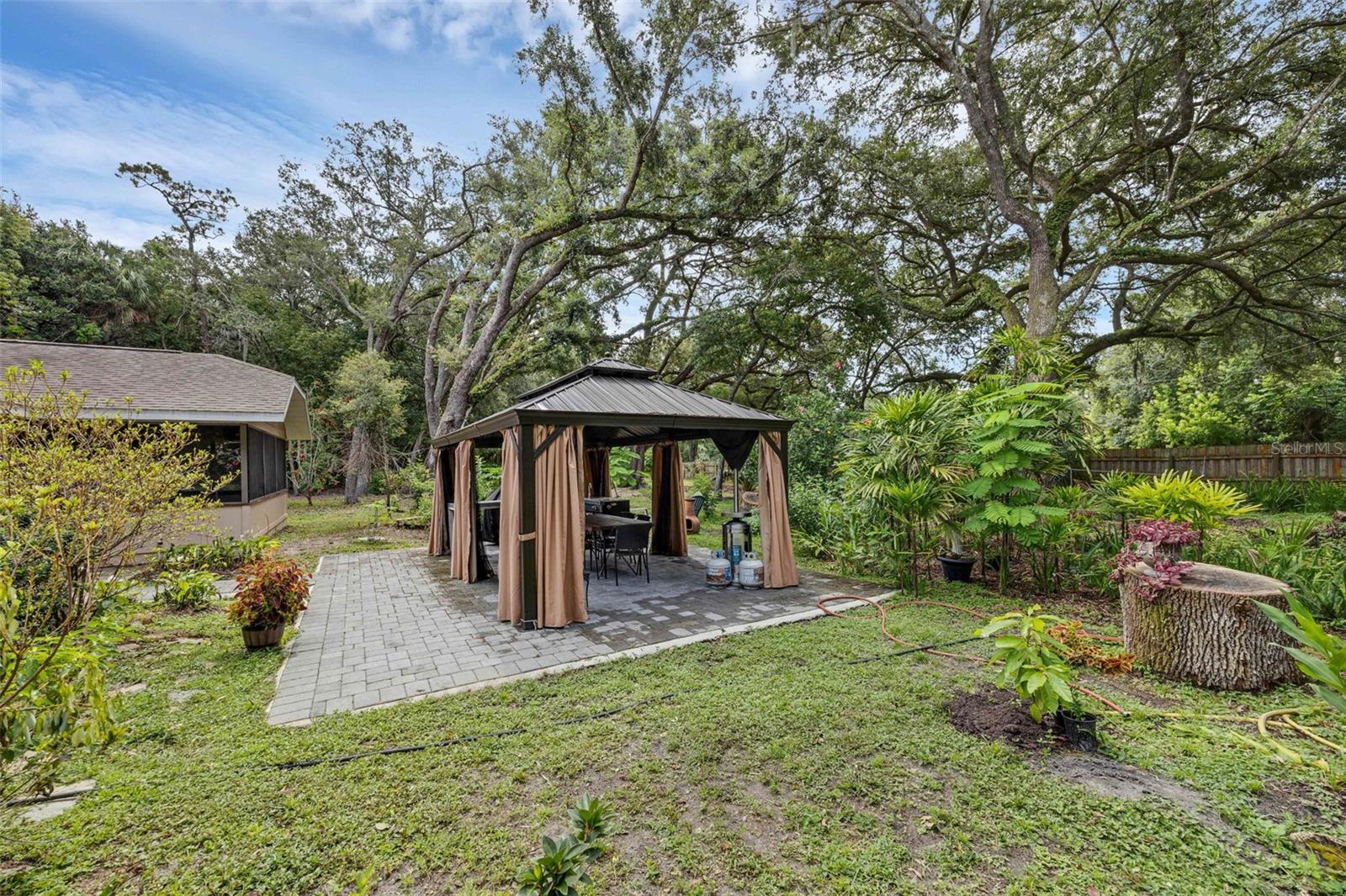 Image 30 of 45 For 7838 Sloewood Drive