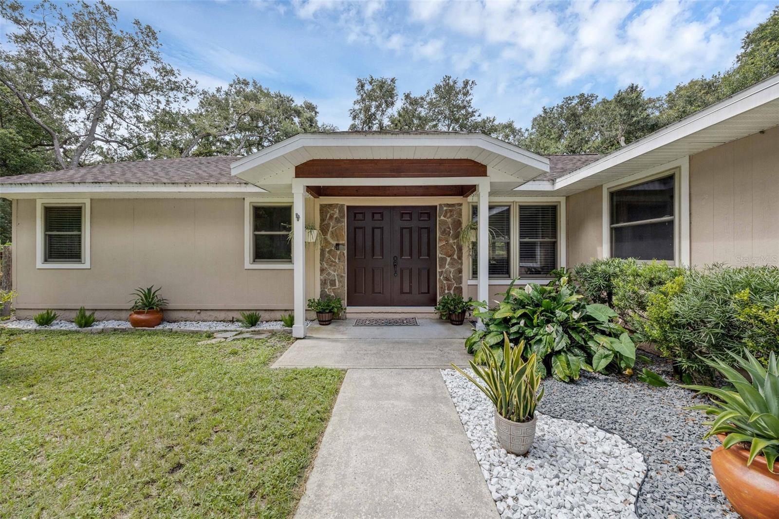 Image 4 of 45 For 7838 Sloewood Drive
