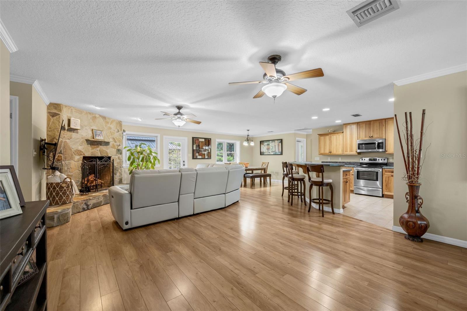 Image 7 of 45 For 7838 Sloewood Drive