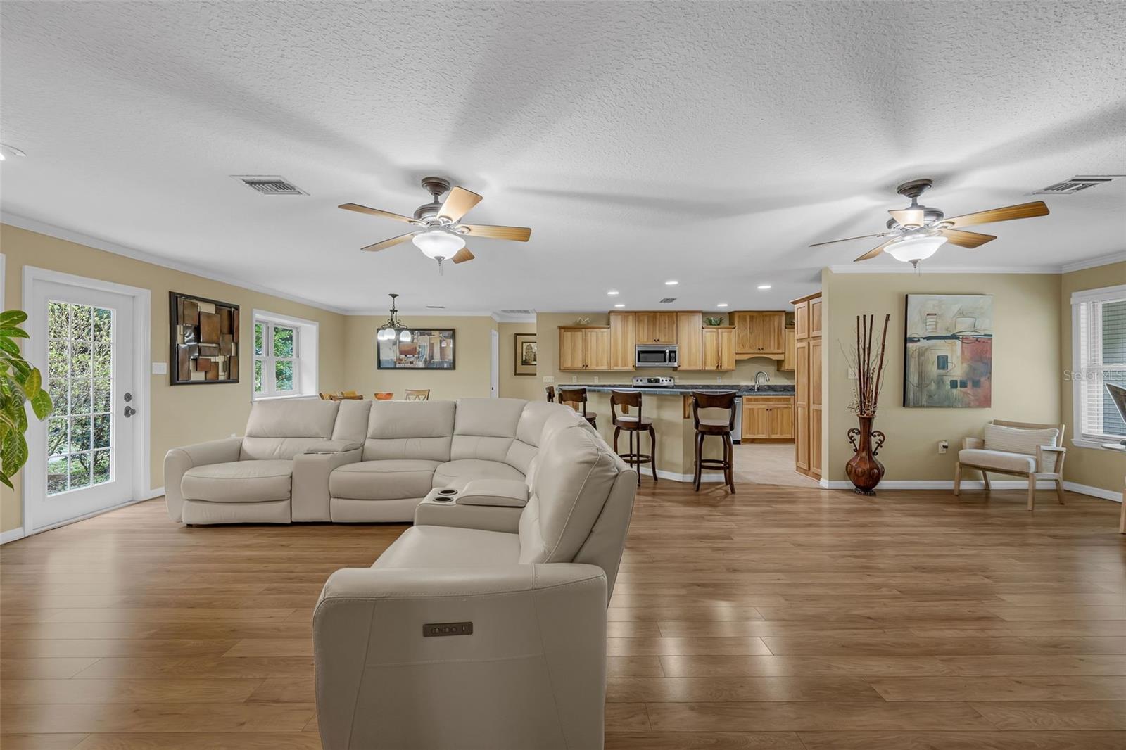 Image 9 of 45 For 7838 Sloewood Drive