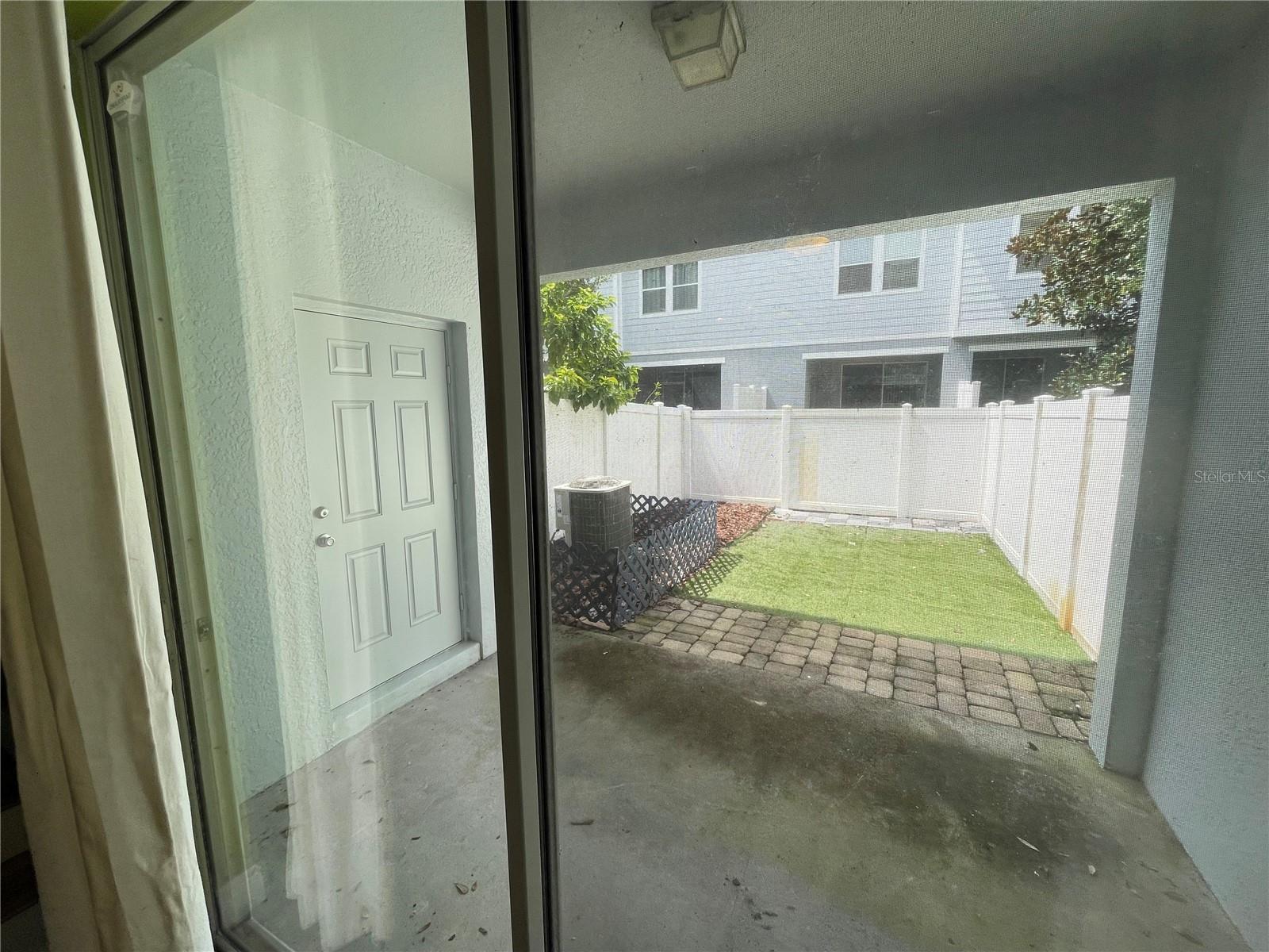 Image 11 of 24 For 9038 Shepton Street