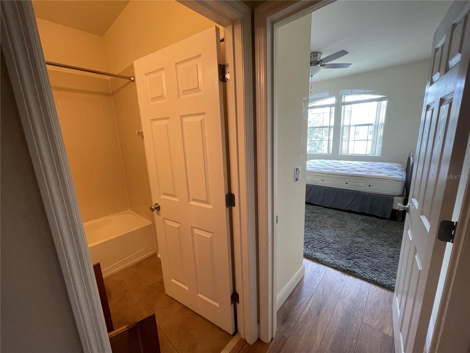 Image 5 of 24 For 9038 Shepton Street
